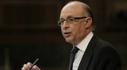 <p>"La losa del enga&Atilde;&plusmn;o" frente a "la quiebra social"</p>
