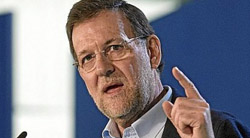 <p>Las encuestas reafirman a Rajoy y cuestionan a Rubalcaba</p>
