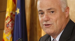 <p>Espa&Atilde;&plusmn;a, en tiempo de descuento</p>
