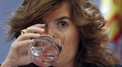 <p>Rajoy sube impuestos obligado por la herencia de Zapatero</p>
