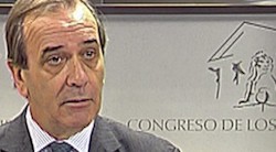 <p>Ni los habituales cien d&Atilde;&shy;as de cortes&Atilde;&shy;a para Rajoy</p>
