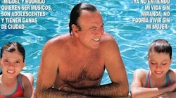 <p>Julio Iglesias posa con su familia y habla sobre Boyer y su exmujer</p>
