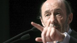<p>Eta, &Acirc;&iquest;la gran baza pol&Atilde;&shy;tica de Rubalcaba?</p>
