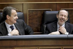 <p>Las v&Atilde;&shy;ctimas del terrorismo no perdonar&Atilde;&iexcl;n "otra traici&Atilde;&sup3;n" de Zapatero</p>
