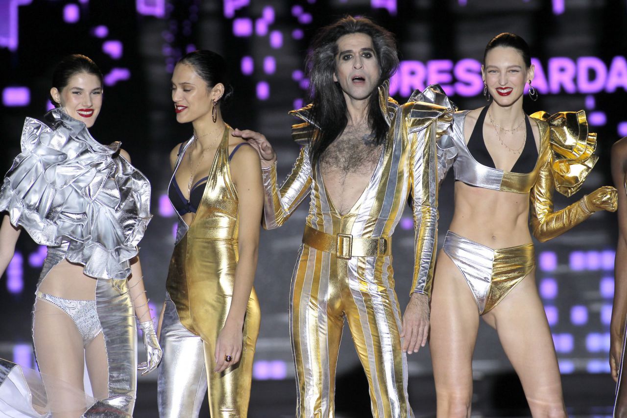 Desfile de Andrés Sardá
