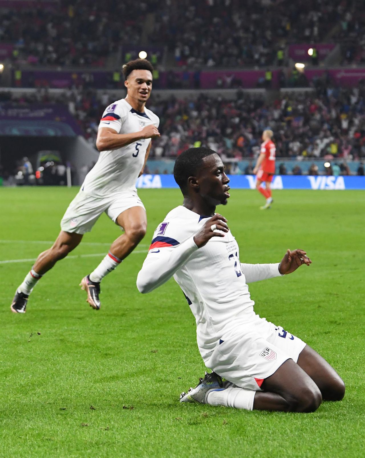 El joven Timothy Weah se presentó con un gol