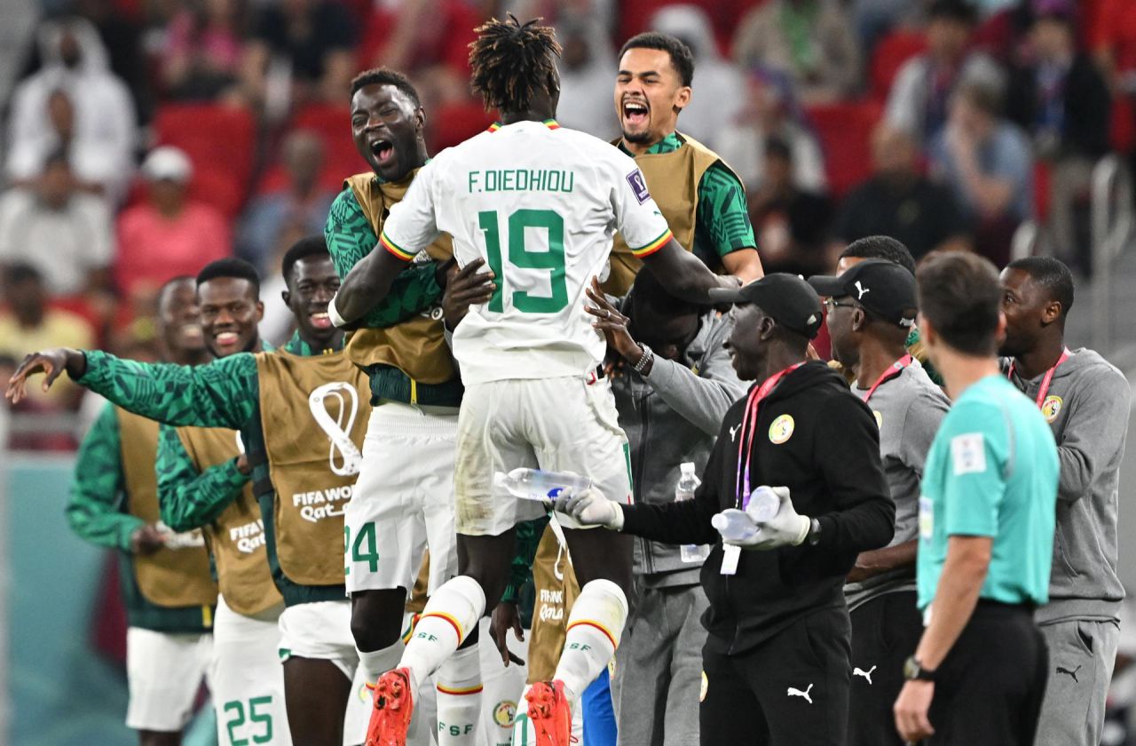 Los jugadores de Senegal celebran el 0-2, obra de Famara Diedhiou. 
