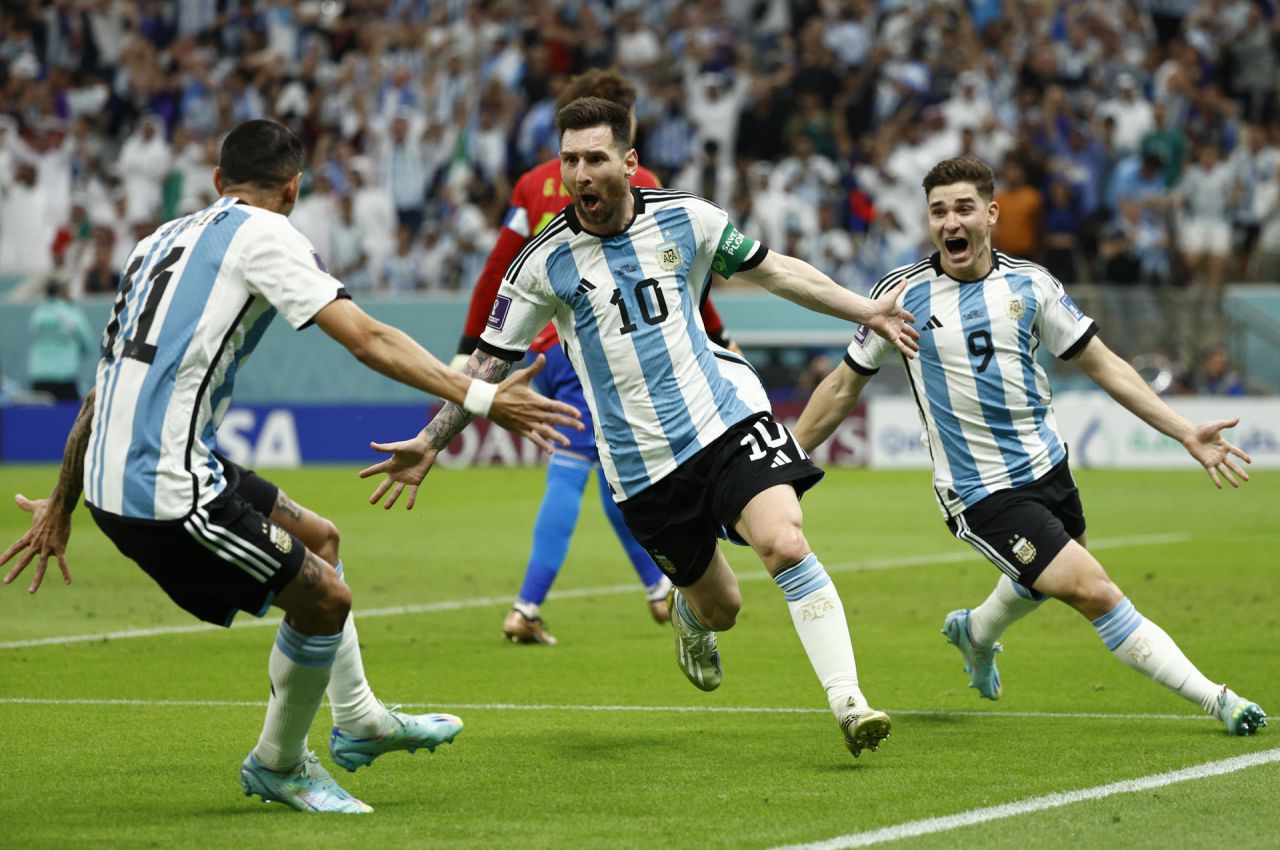 Messi igualó los goles y asistencias de Maradona en los Mundiales con Argentina
