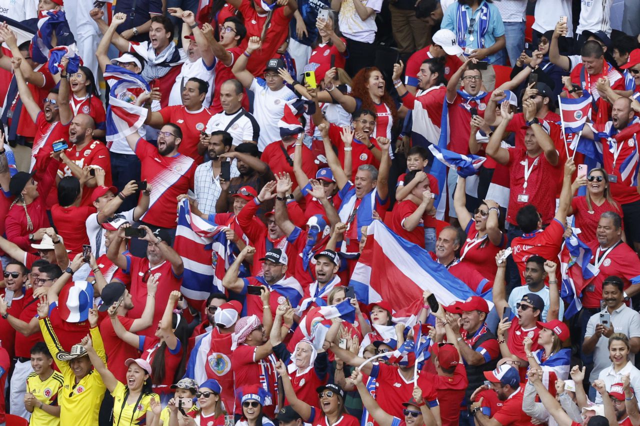 Algunos aficionados de Costa Rica.