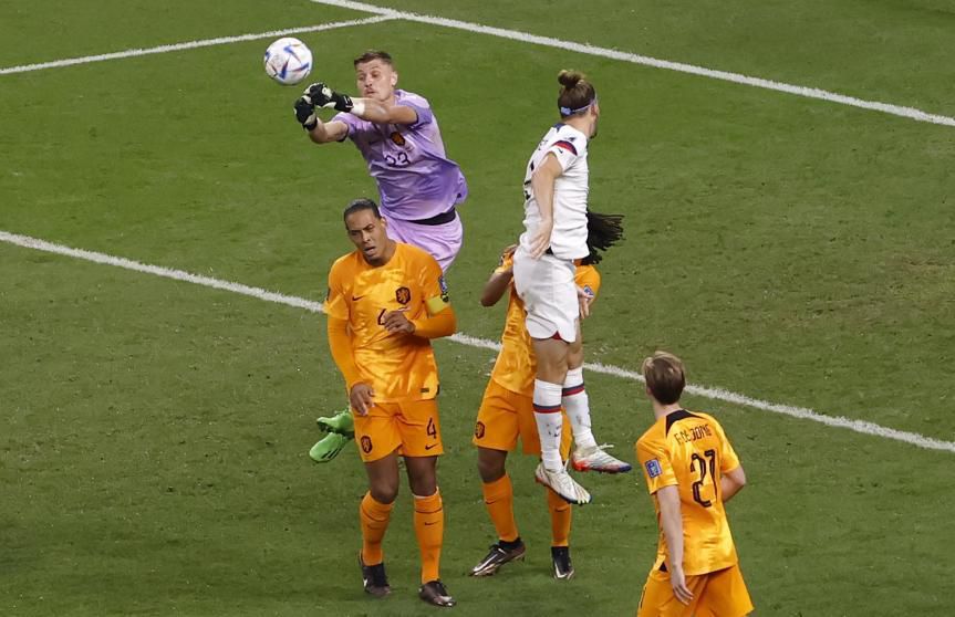 Un tanto rocambolesco metió a Estados Unidos en la eliminatoria