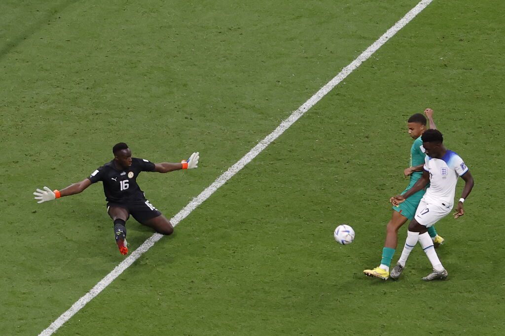 Mendy se fue del Mundial muy discutido