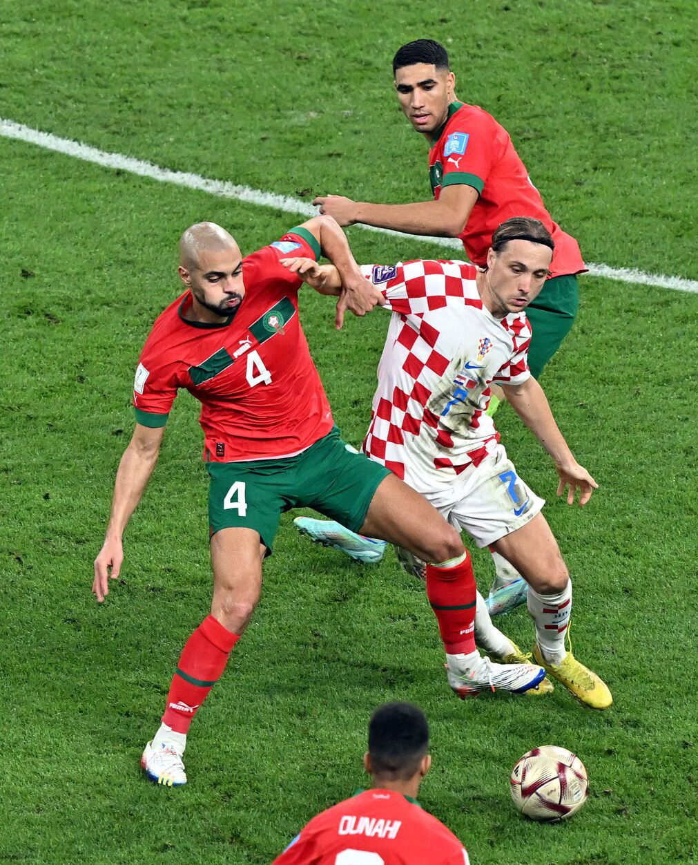 Amrabat también se despide del Mundial como uno de los triunfadores