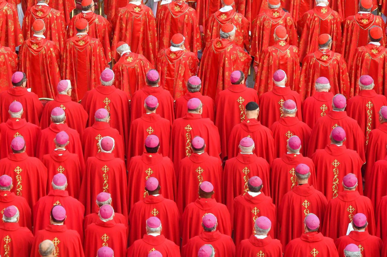 Cardenales durante la ceremonia