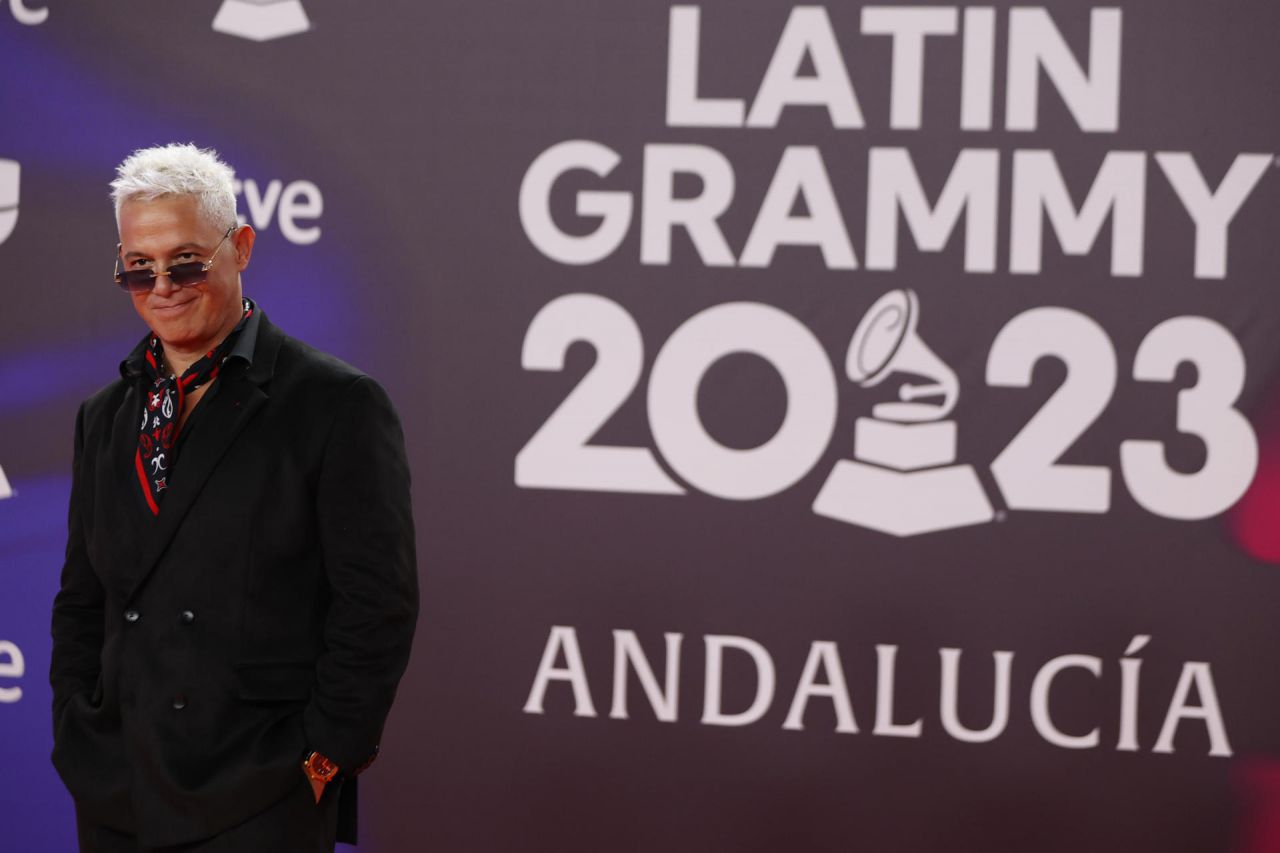 Alejandro Sanz.