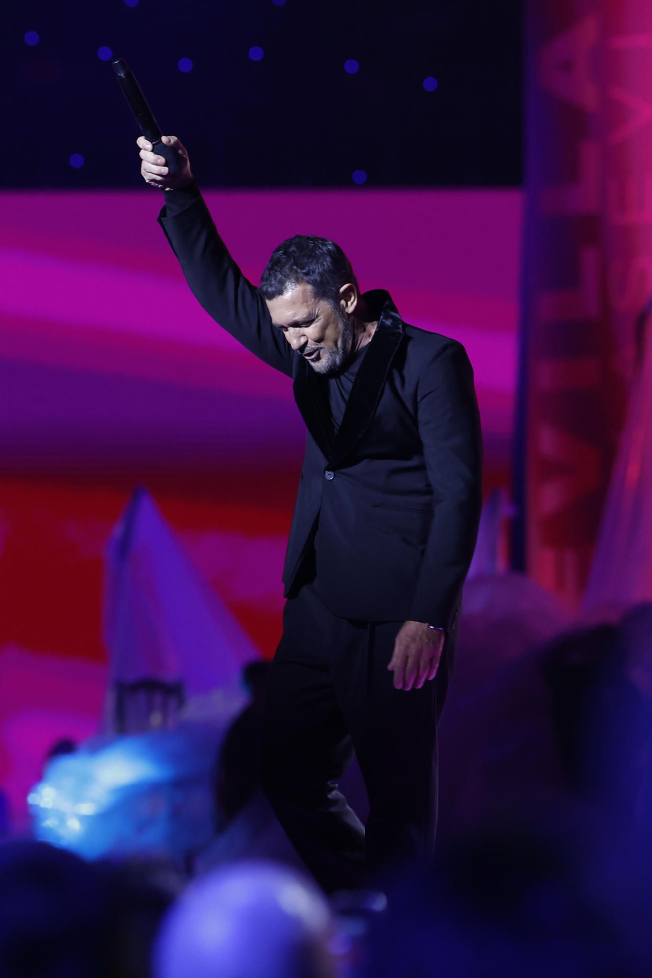 Antonio Banderas.