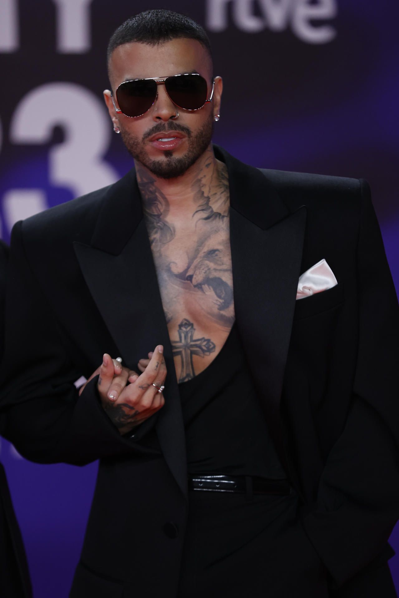 Raw Alejandro.