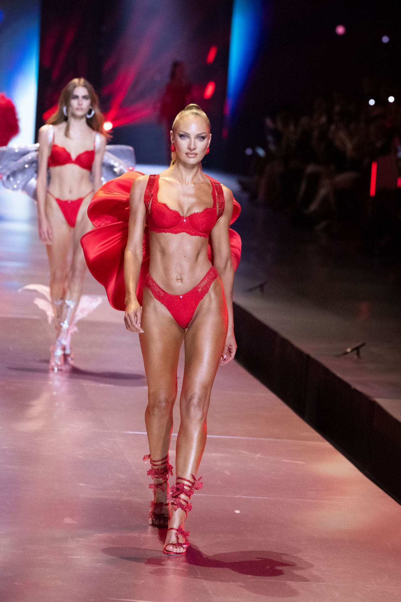 Candice Swanapoel
