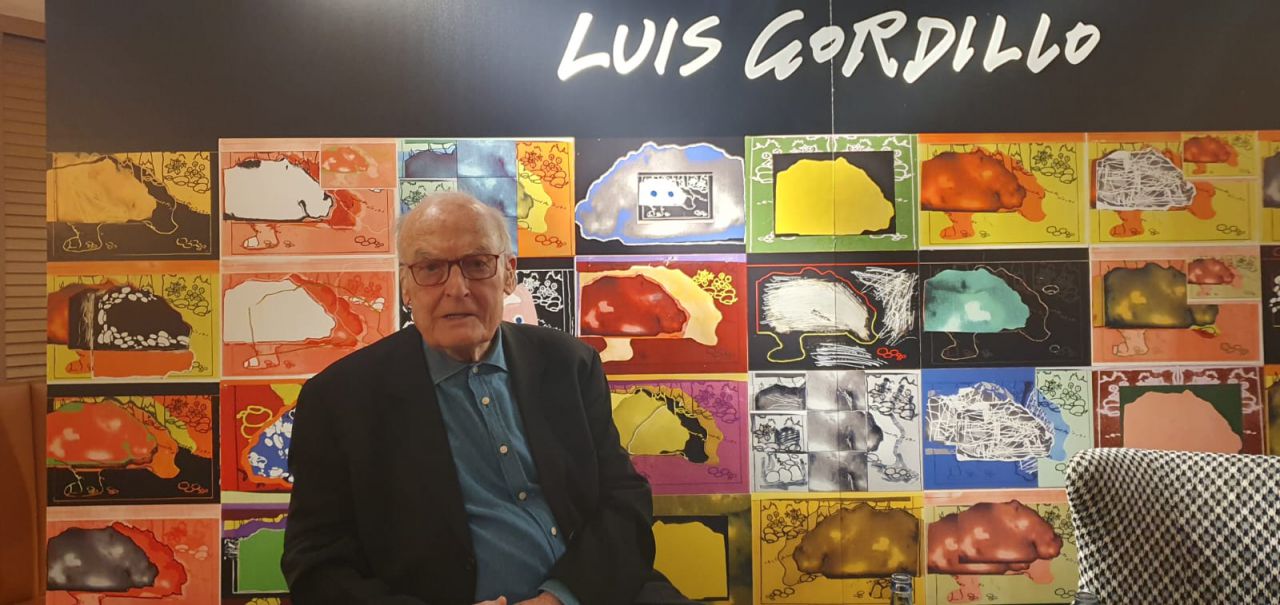El artista Luis Gordillo.