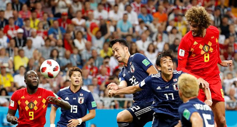 Fellaini cabeceó a la red las tablas, en un fogonazo belga