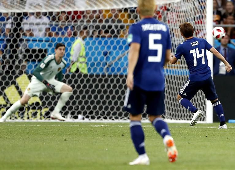 Inui, el mejor el duelo, puso el 0-2 para obligar a Bélgica a un milagro