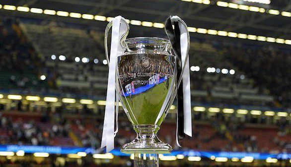 Cardiff se engalanó para acoger el partido más importante de la temporada 2016-17 de fútbol