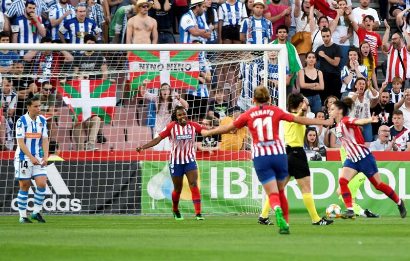 El Atlético de Madrid Femenino se adelantó por medio de Esther