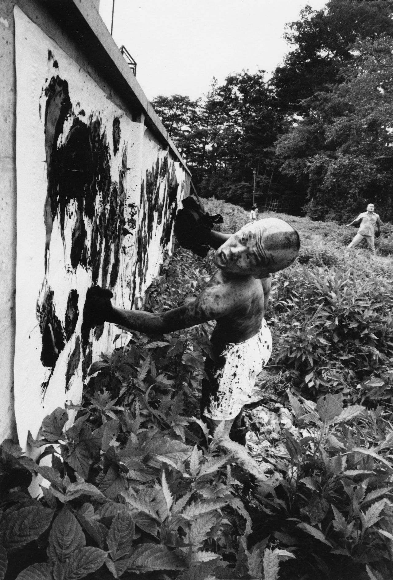 Boxer-painter, Ushio Shinohara, Tokyo 1961