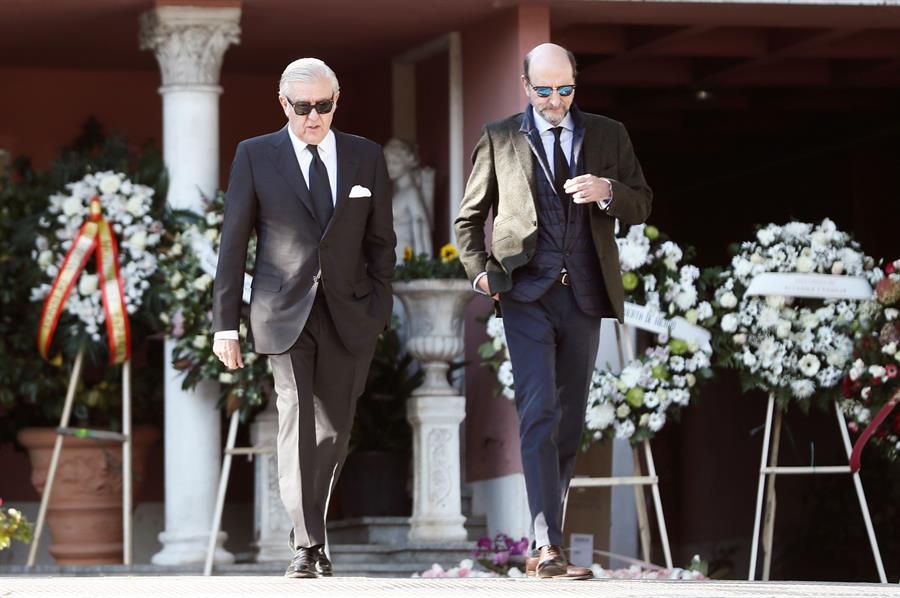 José Miguel Fernández Sastrón (d), exmarido de Simoneta Gómez-Acebo