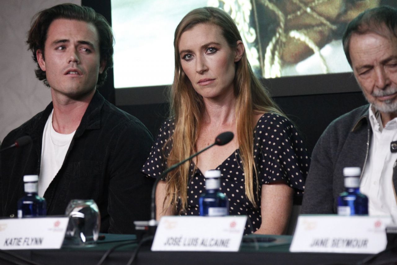 Luke Cosgrove, Katye Flynn y José Luis Alcaine.