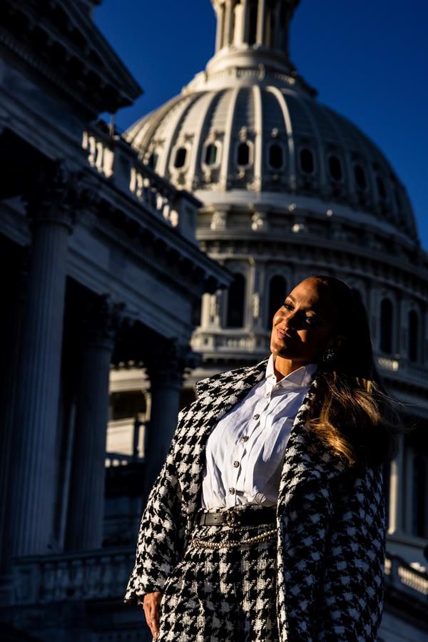 La cantante Jennifer López estuvo entre los presentes en el evento