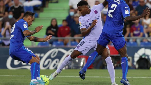 El Getafe usa la relajación del Barcelona de Xavi para quedarse en Primera | 0-0
