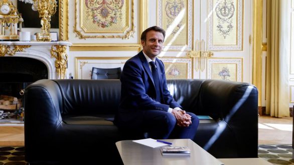 Macron combina renovación y continuidad con su nuevo Gobierno