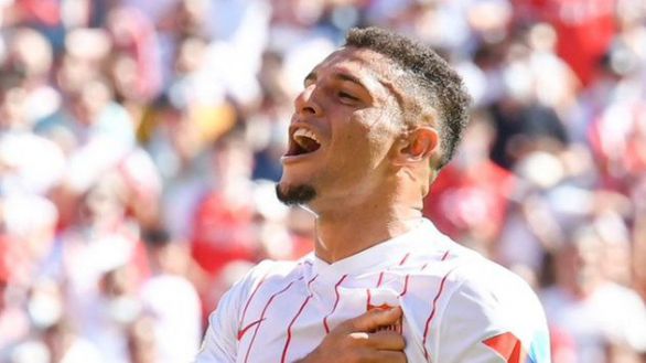 El Sevilla traspasa a Diego Carlos al Aston Villa