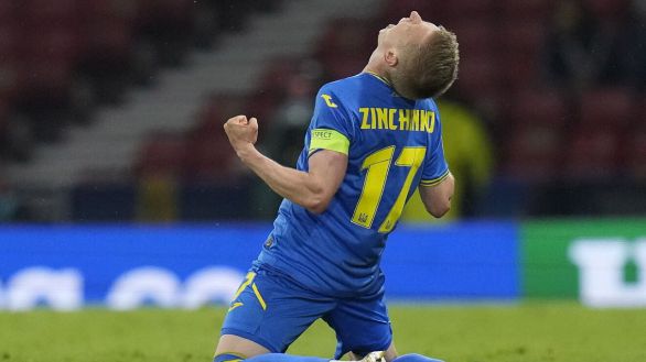 El City de Guardiola evitó que Zinchenko se fuera a combatir a la guerra en Ucrania