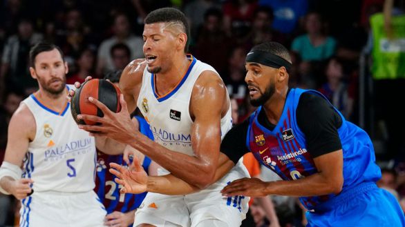 ACB Final. El Real Madrid rompe al Barcelona en el Palau para empezar | 75-88