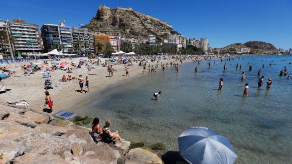 Las pernoctaciones hoteleras se sitúan en mayo un 7 % por debajo de 2019