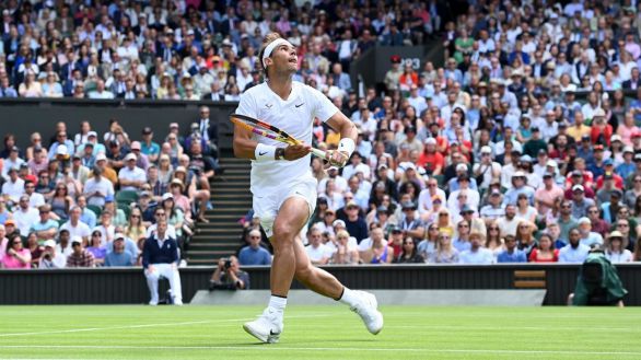 Wimbledon. Rafa Nadal supera su debut en Londres tras tres años de ausencia