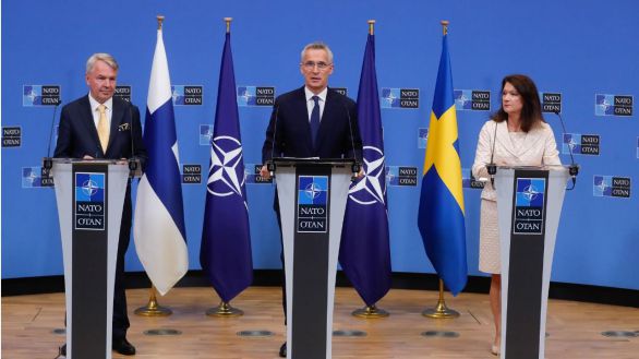 Los 30 países de la OTAN firman protocolos de adhesión de Finlandia y Suecia