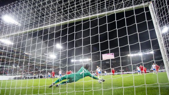 Liga de Naciones. Suiza completa su supervivencia ante la República Checa