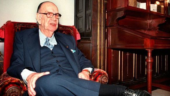Encuentran el primer manuscrito de Camilo José Cela, un poemario de 1936