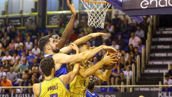 ACB. El Barcelona logra un sólido triunfo ante el Fuenlabrada