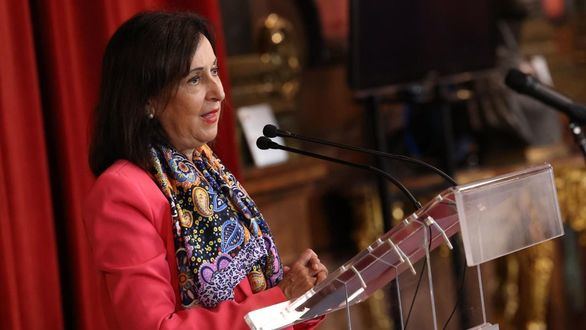 Robles pide unidad ante la guerra y contra Putin en el Día de la Fiesta Nacional