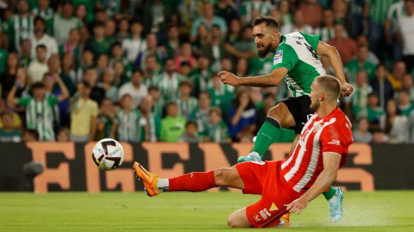 LaLiga. William Carvalho guía al Betis frente al Almería