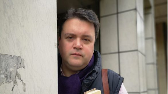 Sed de tinta , de Diego Medrano: la extraña vida de una chica loca por la prensa