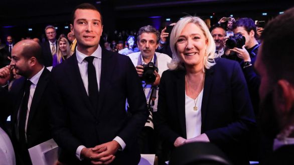 Marine Le Pen cede el testigo de su partido al joven Jordan Bardella