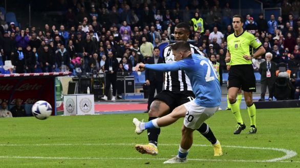 Serie A. El Nápoles triunfal se despide hasta después del Mundial