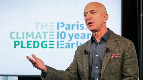 La millonaria donación de Jeff Bezos a Dolly Parton