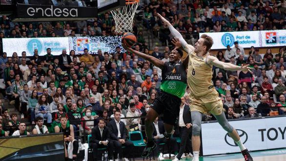 ACB. El Juventut frena al Barça con una gran remontada