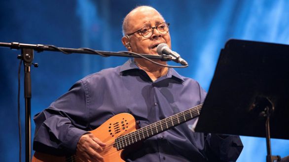 Pablo Milanés, una de las voces de la música cubana, muere en Madrid