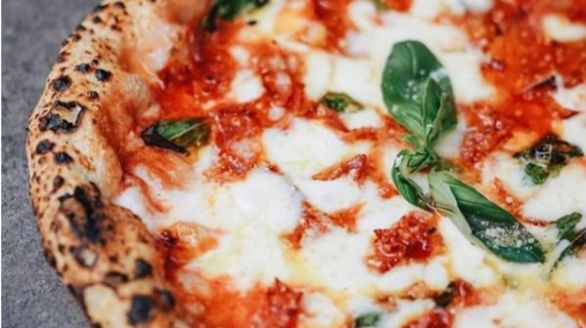 Esta es la cadena española que ha alcanzado el top de las mejores pizzas artesanales